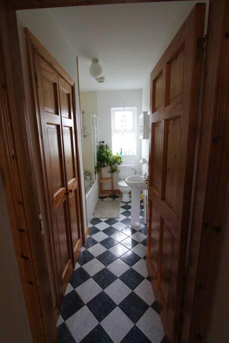 Curlews Rest - Gateway To The Aran Islands Appartement Galway Buitenkant foto