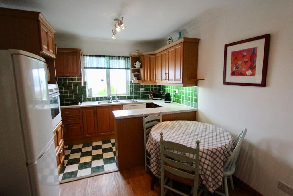 Curlews Rest - Gateway To The Aran Islands Appartement Galway Buitenkant foto